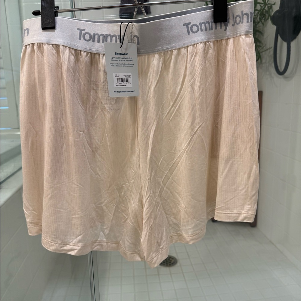 Tommy John Women's Almond Milk Sleep Shorts Sz M - Picture 2 of 4